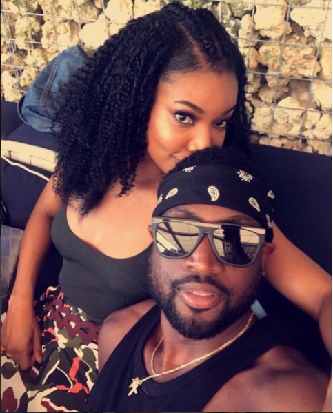 These Famous Couples Take The Best Selfies Together
